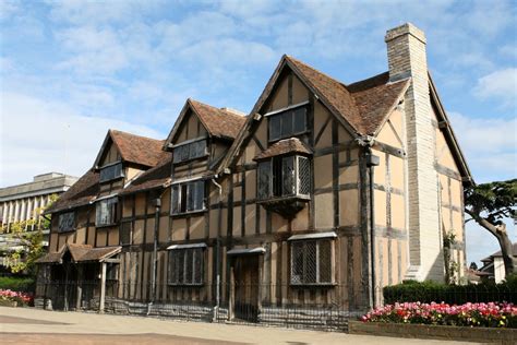 tudor cartine|tudor architecture style.